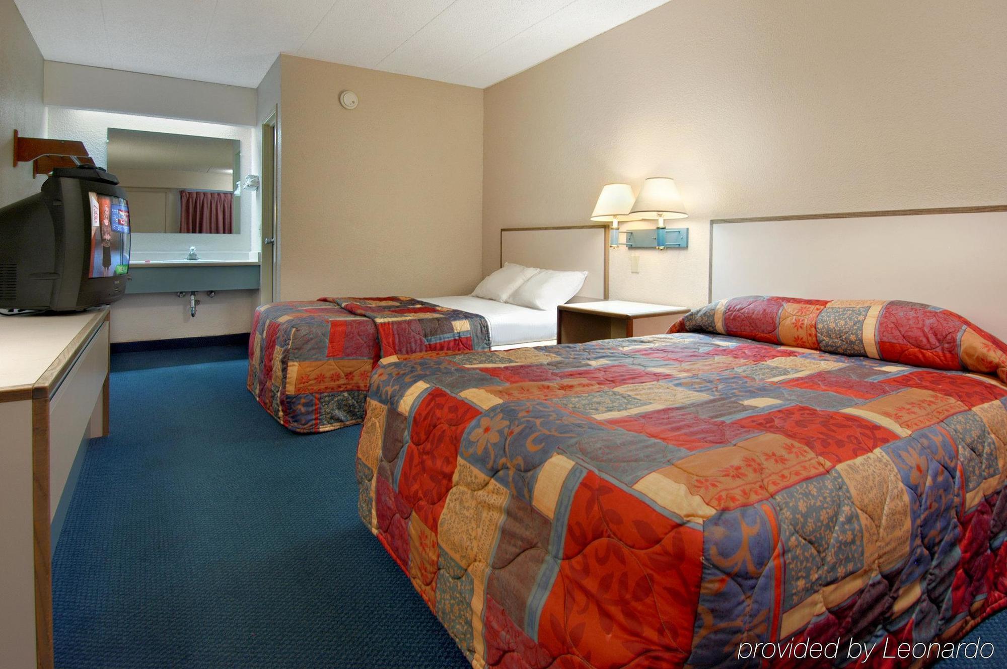 Red Roof Inn Memphis East Buitenkant foto